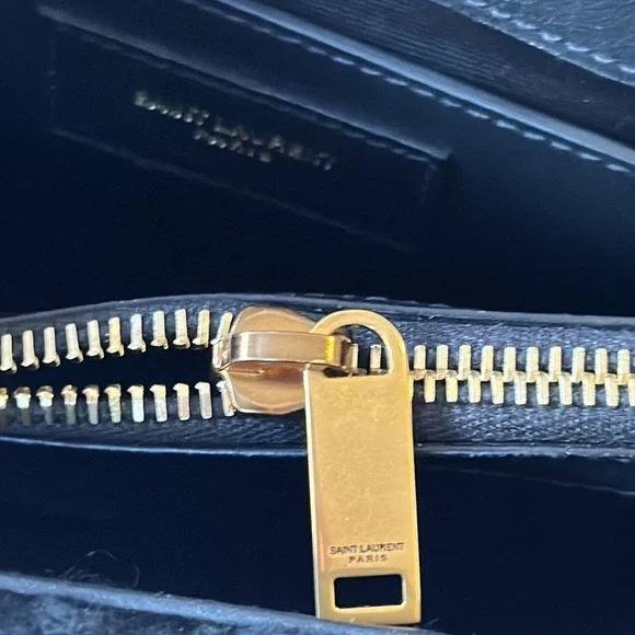 Authentic Yves Saint Laurent Black Loulou Suede & Shearling Shoulder Bag - Picture 12 of 13